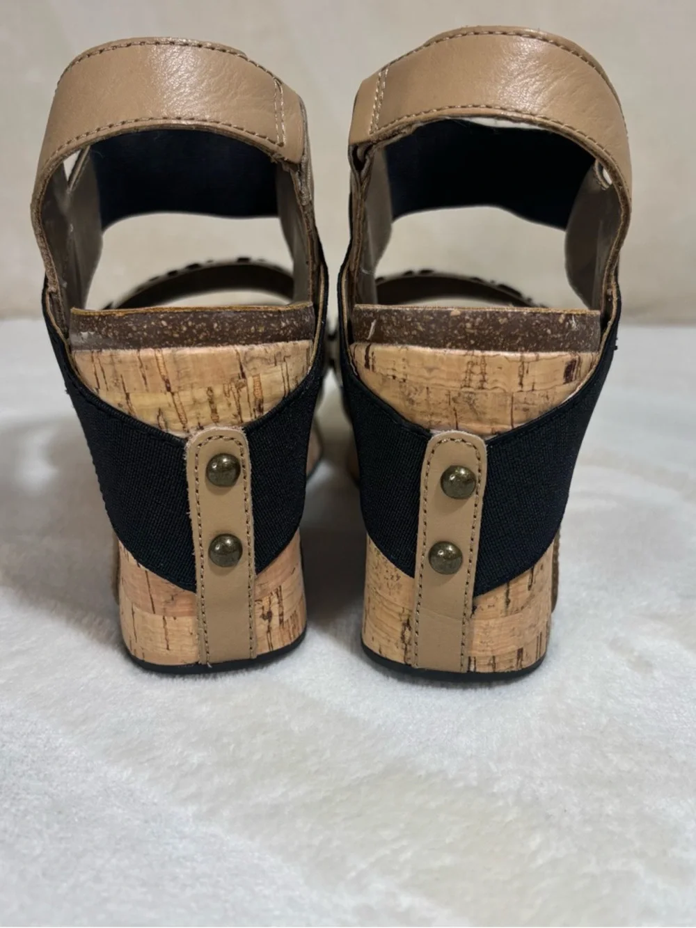 OTBT Bushnell Wedge Sandals with Black Elastic and Leopard Animal Print Size 7